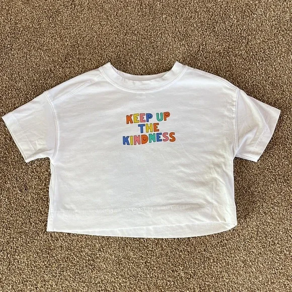 ☀️ Old Navy | Bundle of Crop T-Shirts for Little Girls - Picture 4 of 13